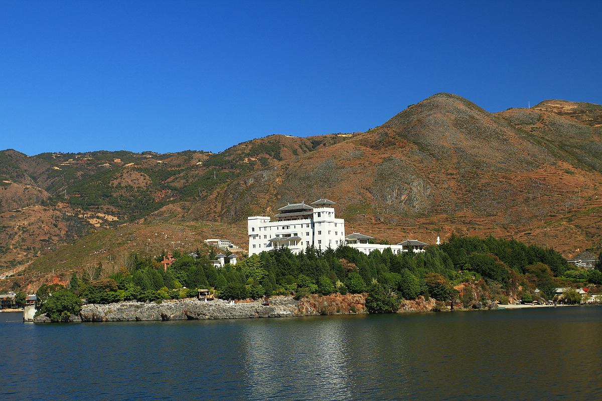 2012年11月28日,云南省大理白族自治州.***_***云南大理,洱海上南诏风