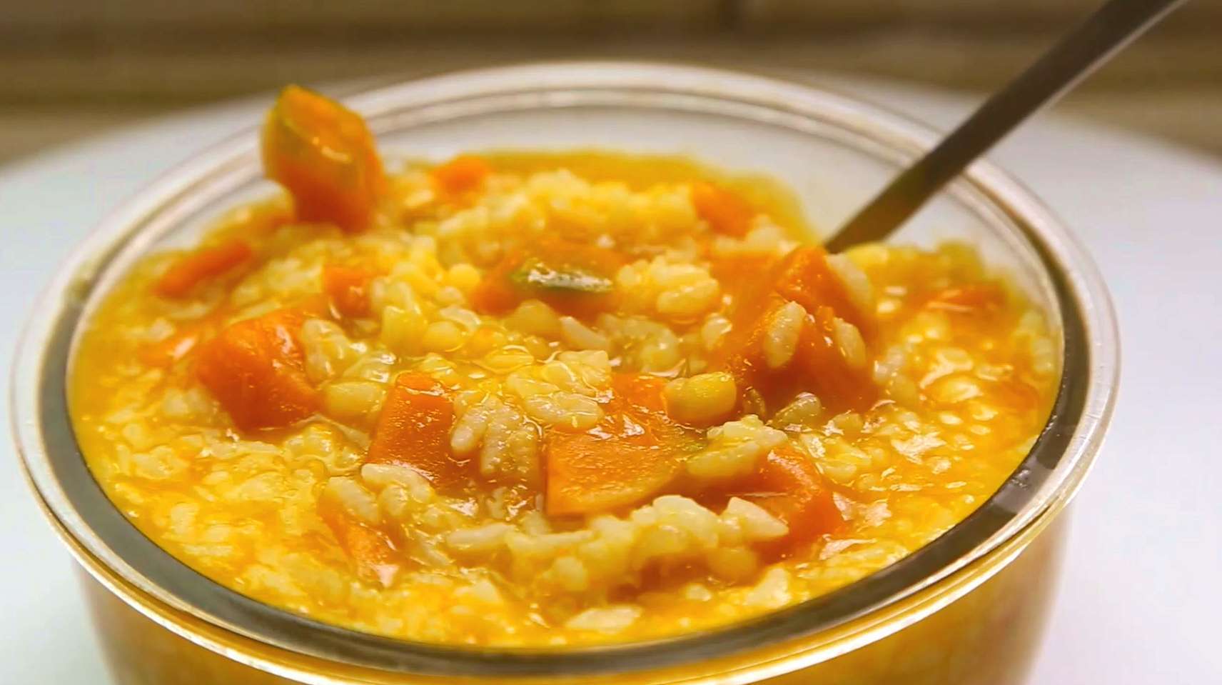 教你煮一锅稠滑的玉米南瓜粥,健康营养,软糯香甜又暖胃