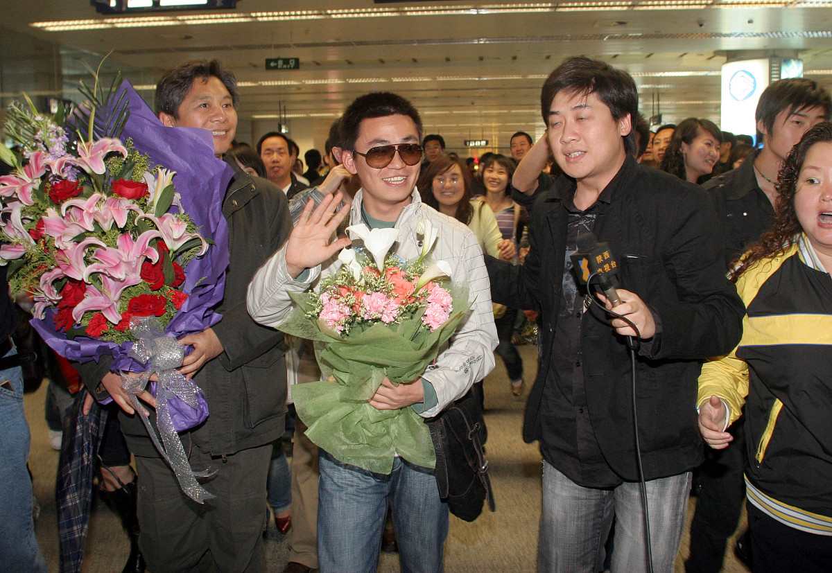 2008年4月10日,西安,王宝强现身西安机场.+++_+++王宝强,