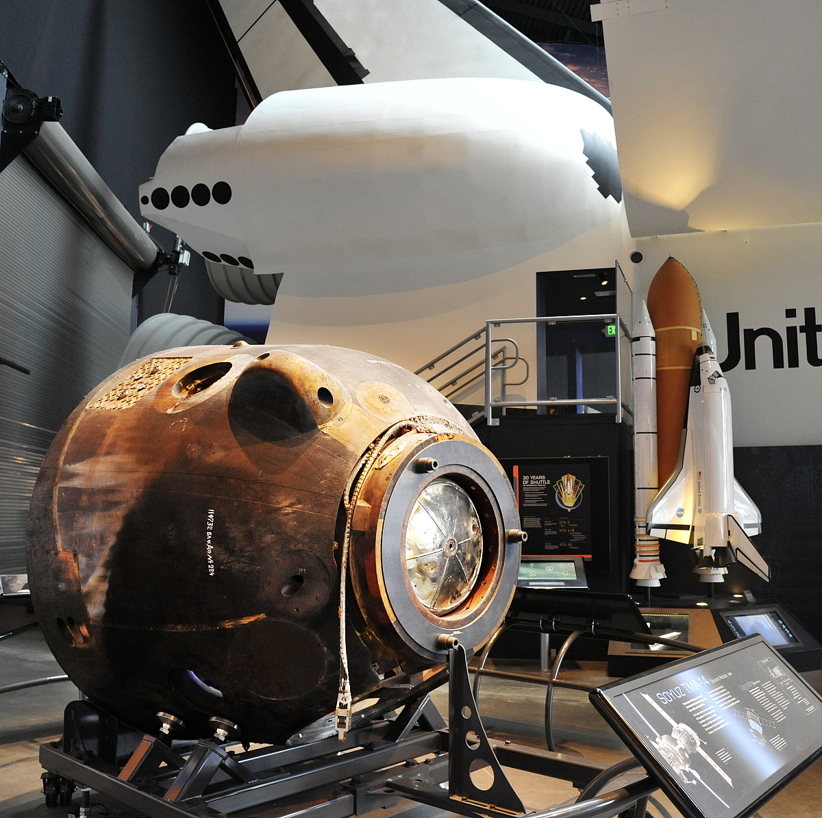 生动形象解释一下形而上学的本质