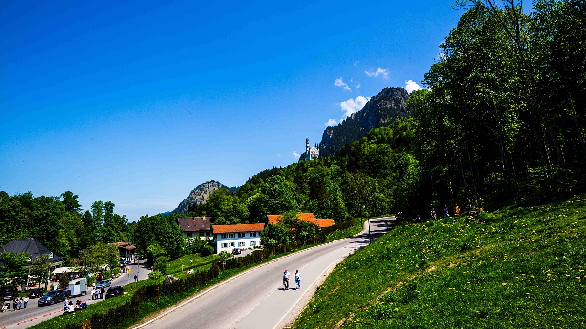 海蒂和爷爷是哪国语言
