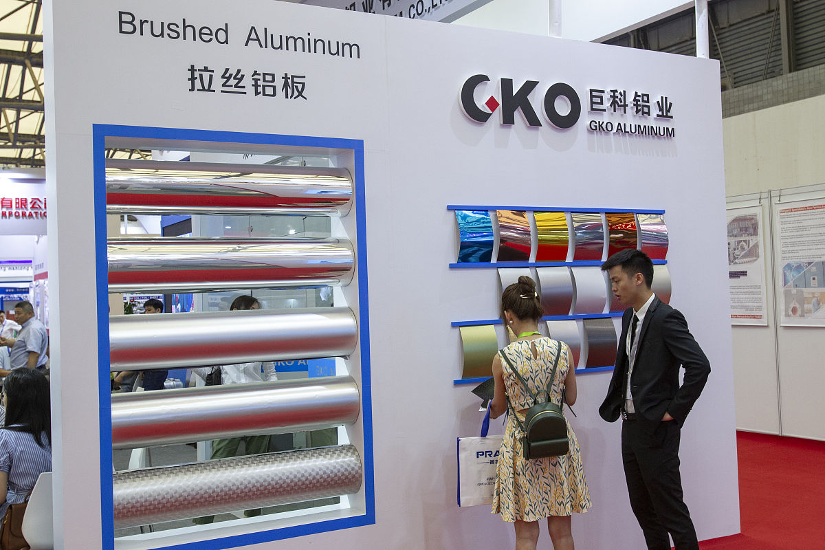 C语言自动售货机代码解析：选择饮料、数量、支付流程