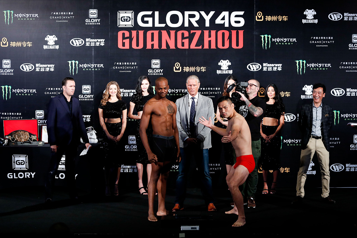 UFC：终极格斗冠军赛 - 格斗界顶级赛事