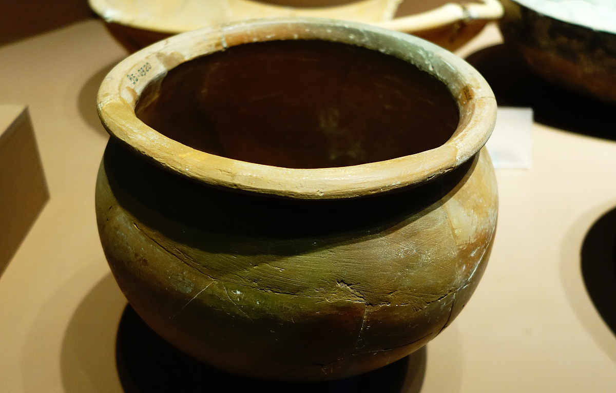 ***_***盆,新石器时代·王墓山下类型,距今约6200-6000年,商都县章毛