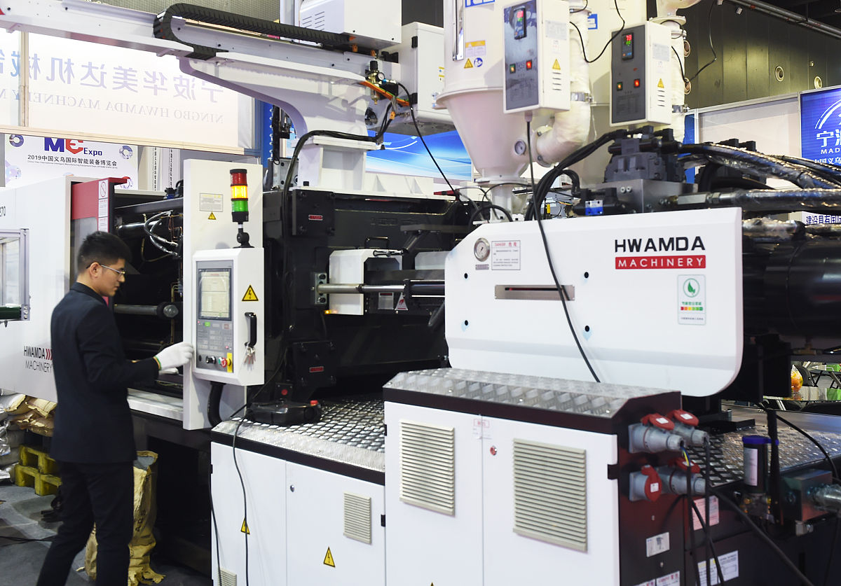 立式注塑机计量时间长怎么办？