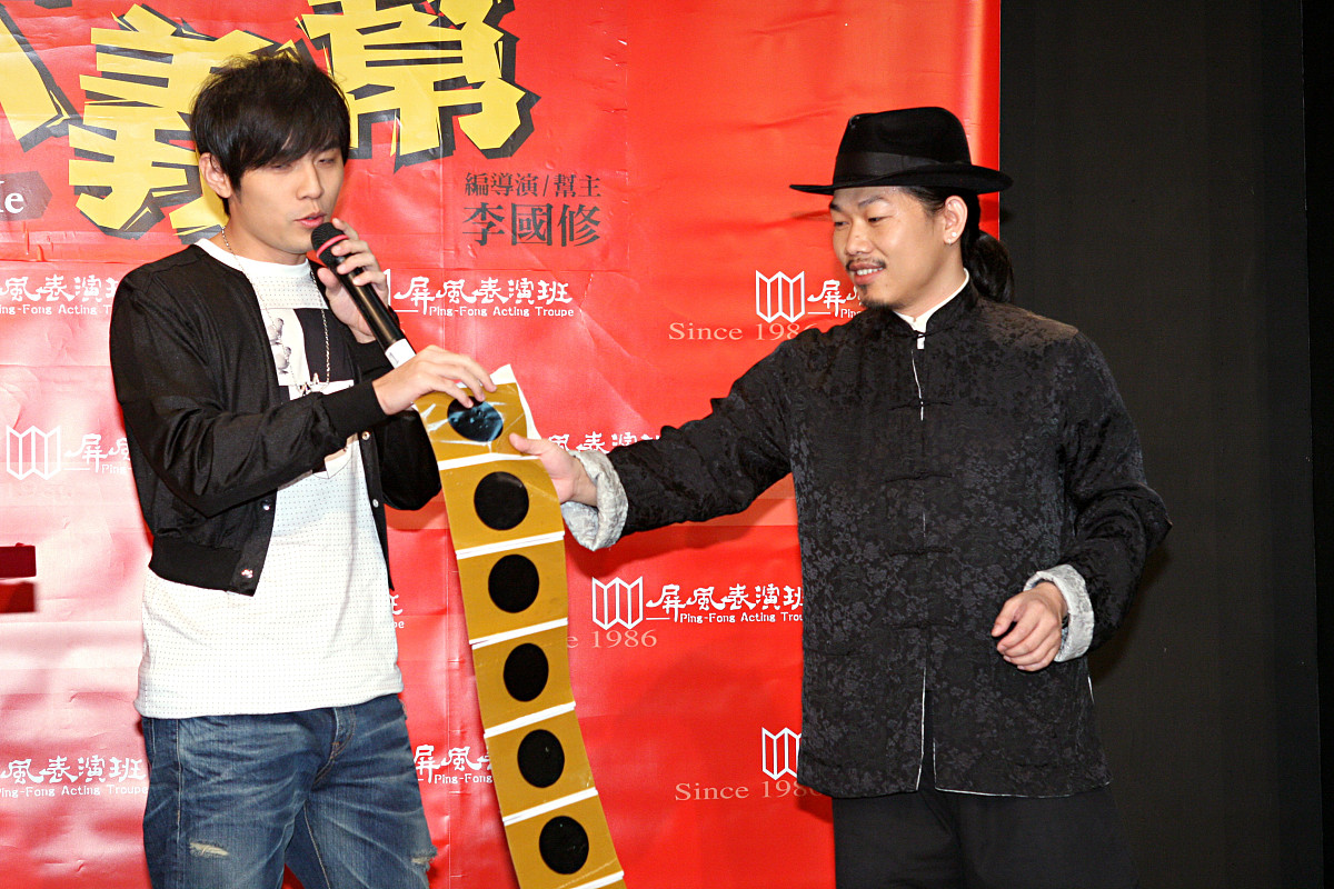 牵信朋友 - 周杰伦编曲，方文山填词，献给最珍贵的同事友谊