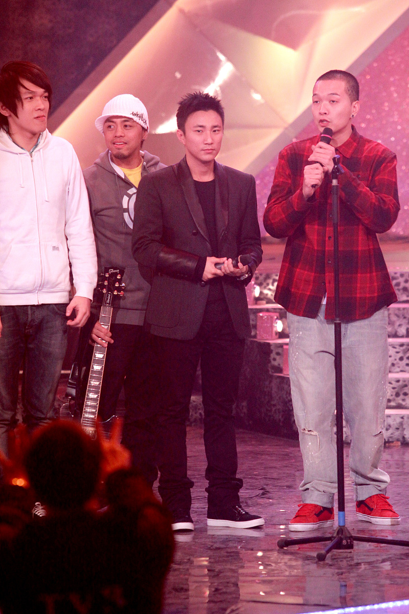 郑亚杰：多才多艺的演员歌手，未来可期