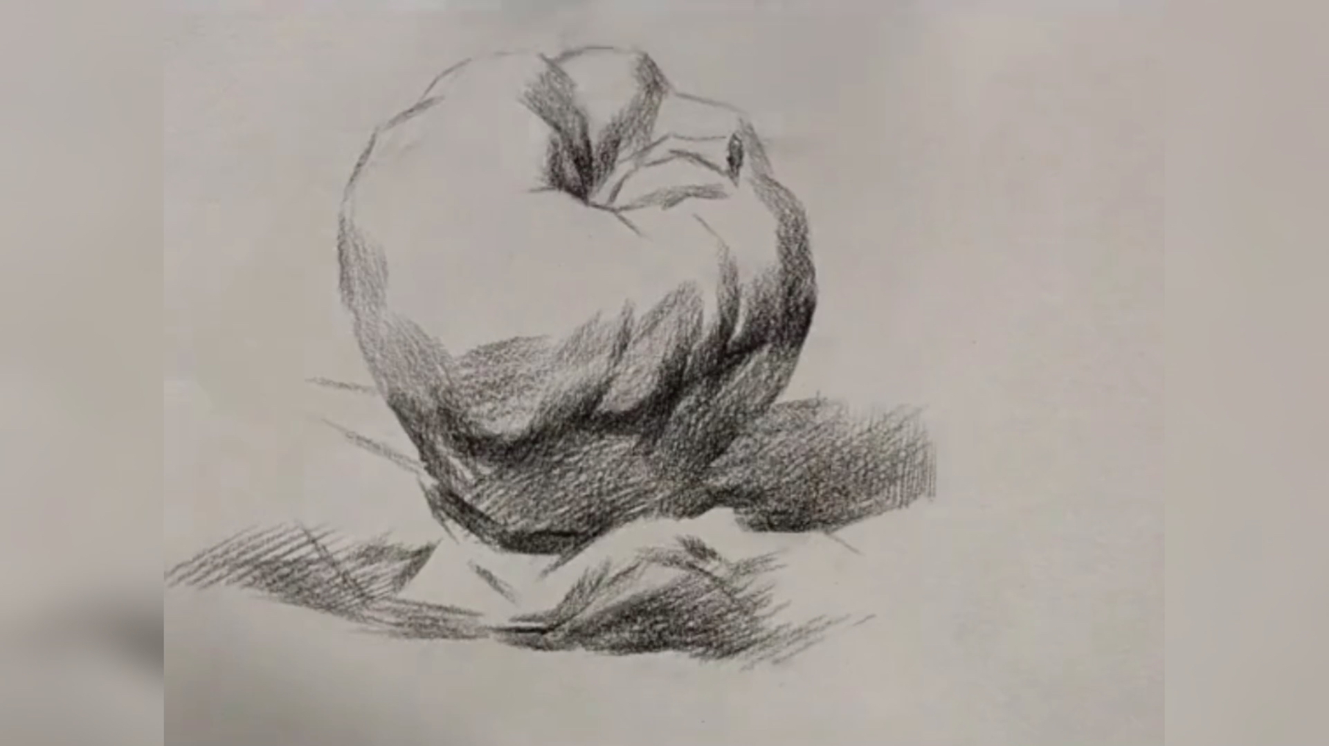 素描教程:还不会画苹果?来看看老师怎么教你快速画苹果