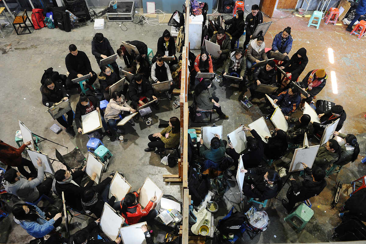 介绍贵阳医学院招生办联系电话