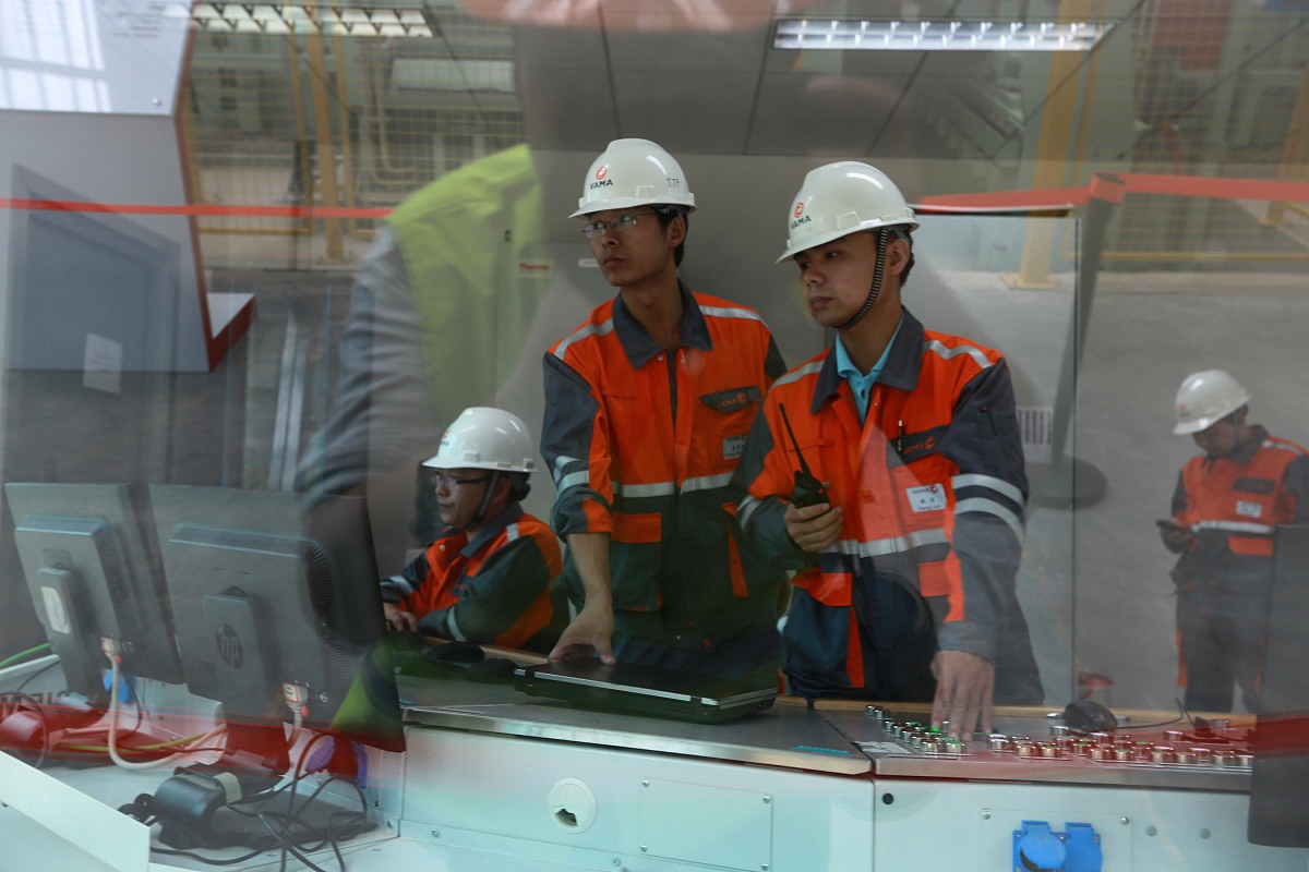 四川石油井场电工职校推荐：开启你的能源职业之路