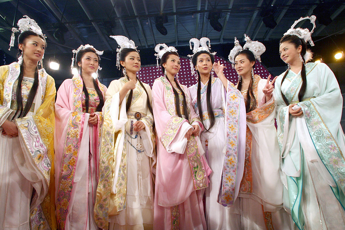 《月光宝盒》春三十娘