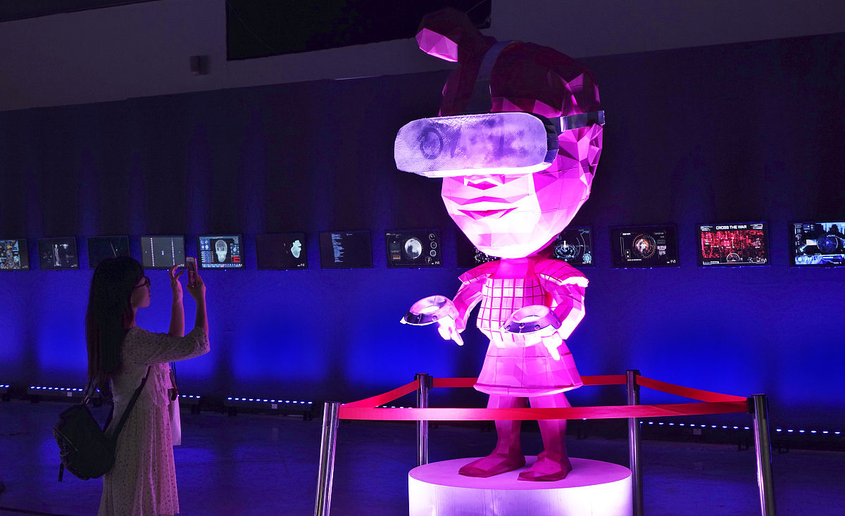 AI 角色扮演：沉浸式互动体验