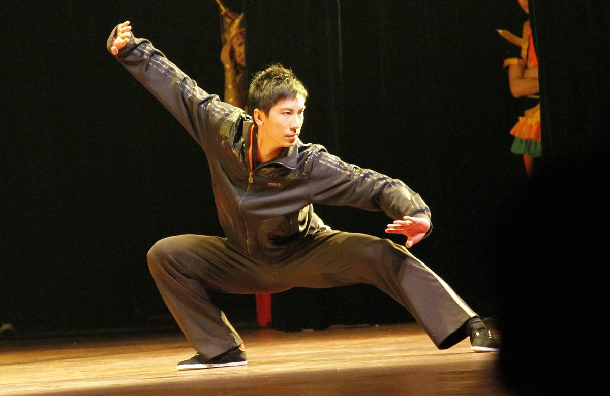2010年9月29日,阜新,电影《辛亥革命》在阜新举行开机典礼.2010年9月3