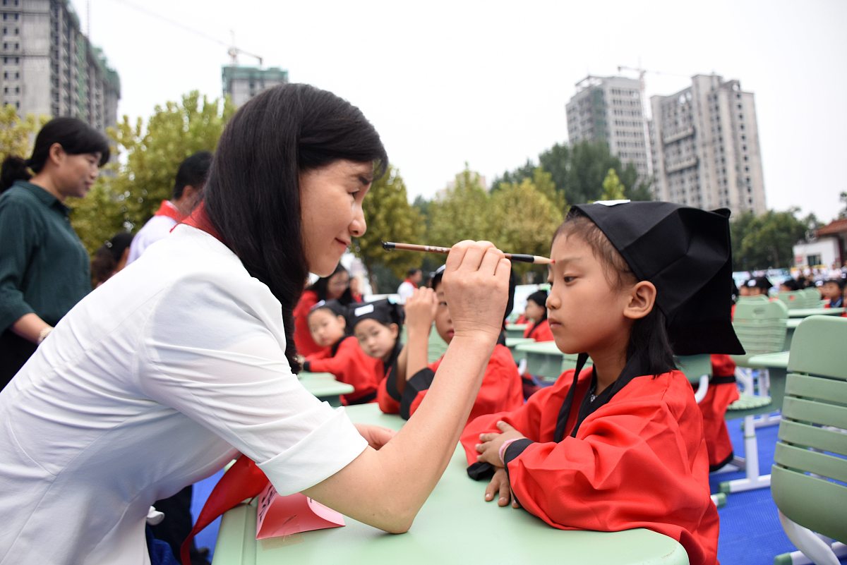 重庆市行知高级技工学校旅游服务与管理专业课程介绍：学习内容及职业发展