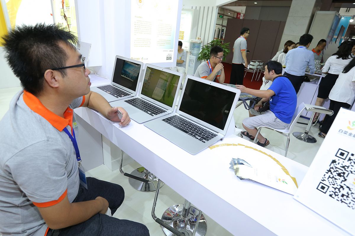 成都中学生该不该上电子商务学校？未来发展趋势分析