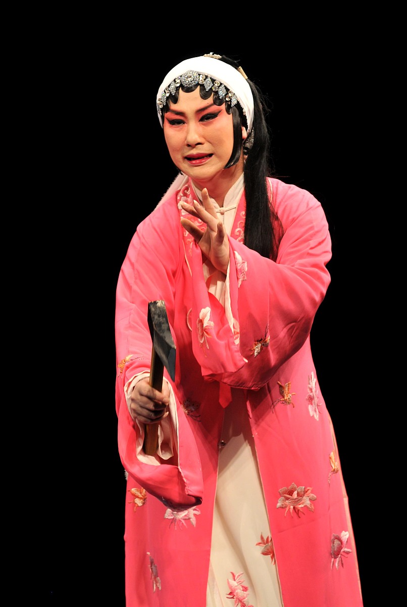 2010年3月21日,南京,江苏省昆剧院根据清代版本改编玄幻而浪漫的大型