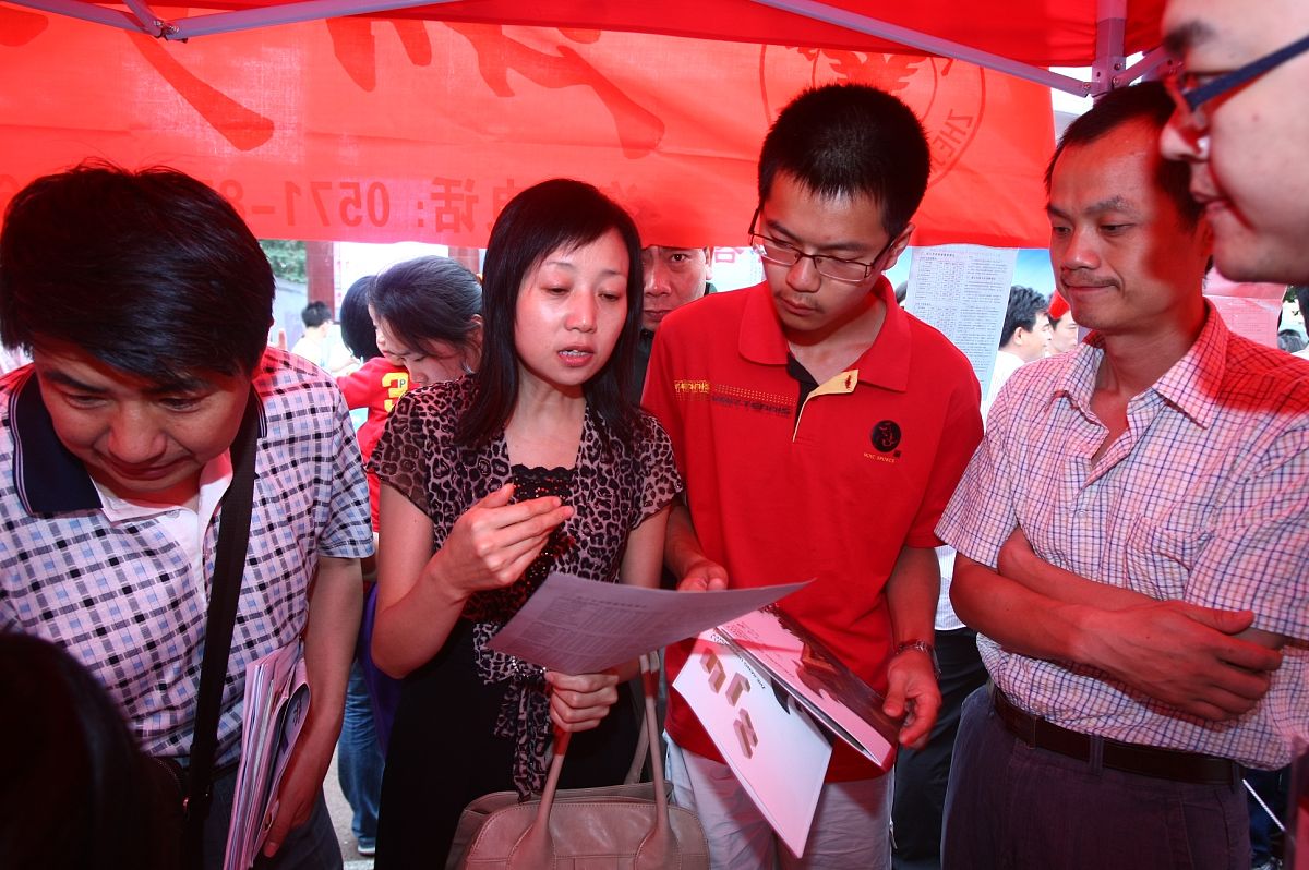 颍上县科学技术学校2023年招生办电话是多少-怎么样