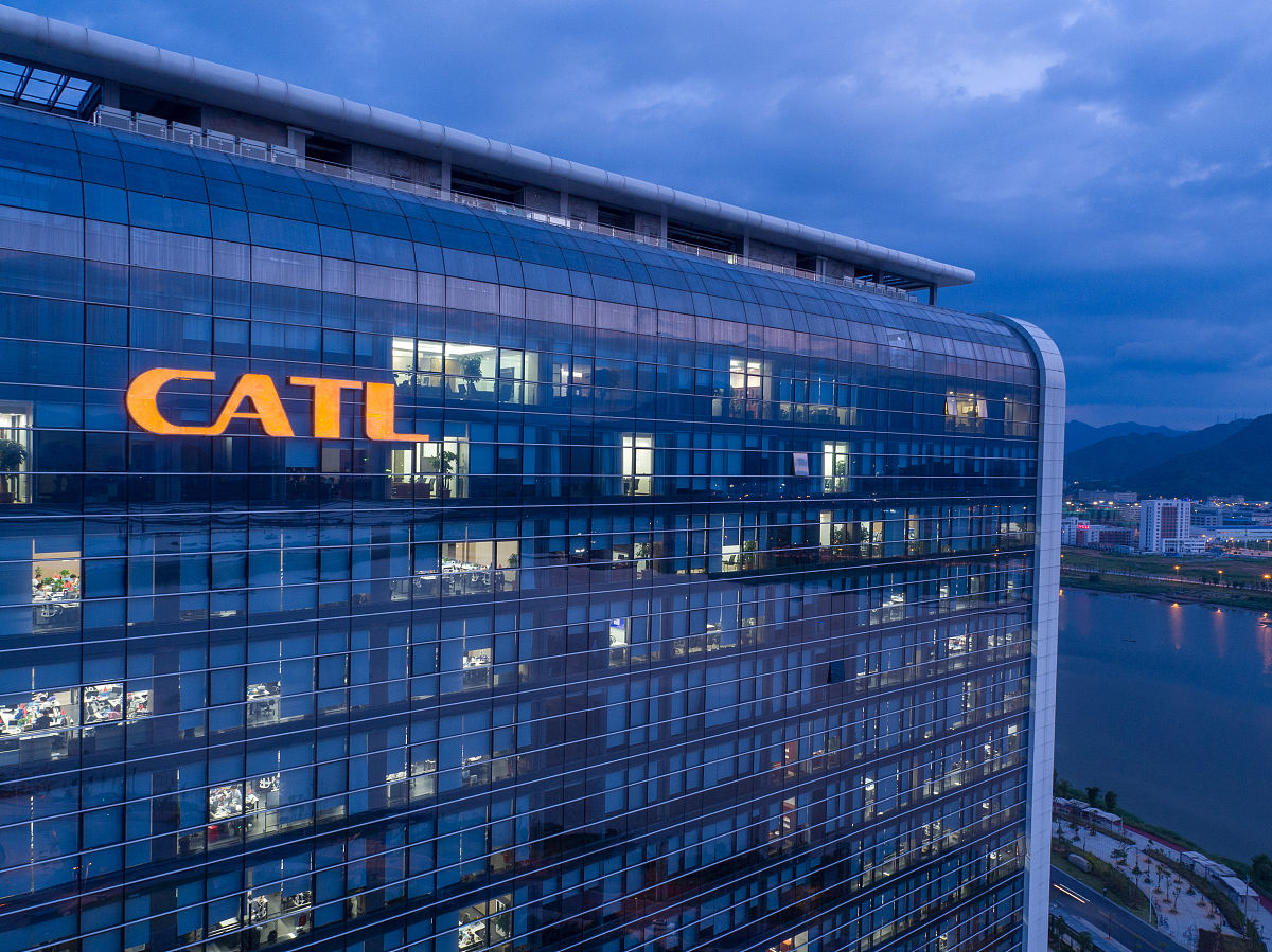 宁德时代巧克力电池：高能量密度、长寿命、快速充电、安全环保