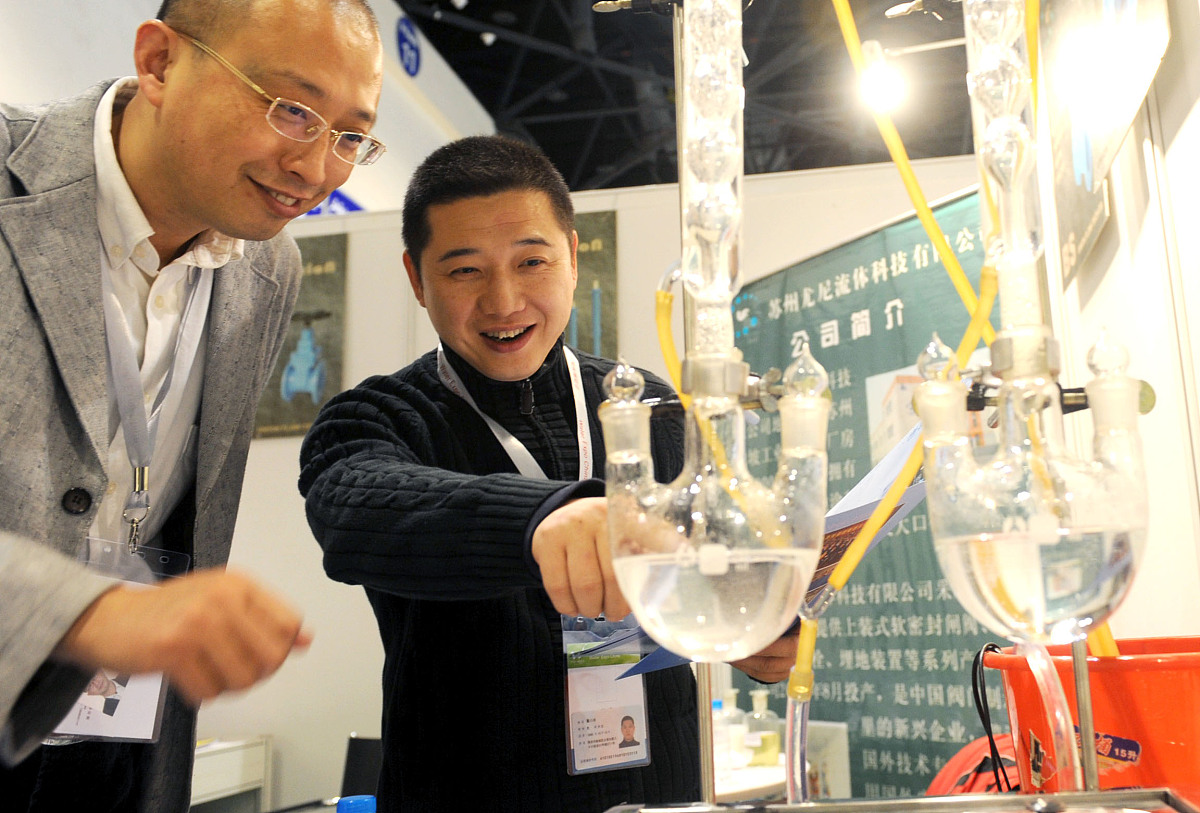 水的硬度和碱度过高对水厂的影响