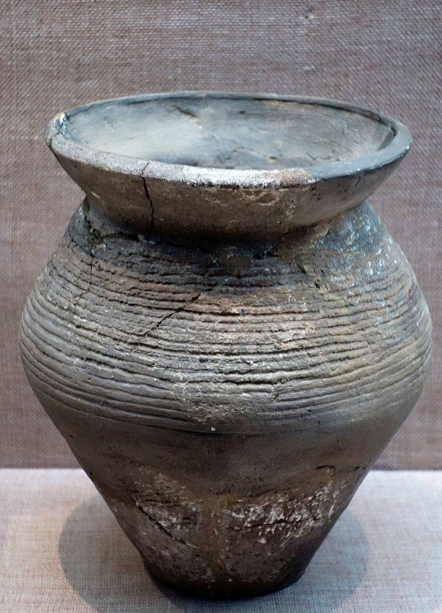***_***中口罐,新石器时代·王墓山下类型,距今约6200-6000年,凉城县