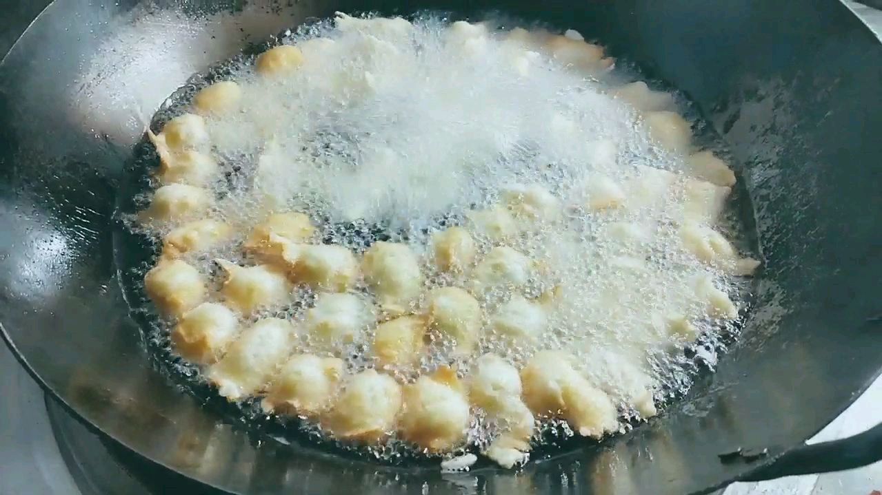 陕西渭南传统老菜蜜汁糖葫芦,糖葫芦酥脆香甜,农村宴席必备菜品