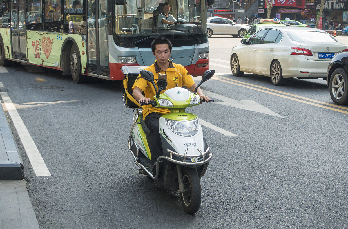 初中毕业读成都幼师专业学校有什么要求