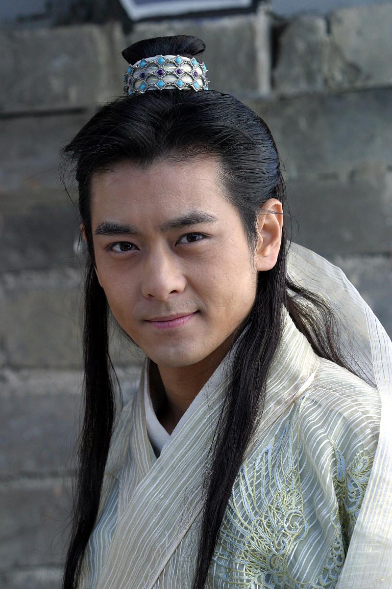 用小说的方式点评一下为什么王语嫣会认为段誉会是天下第一？