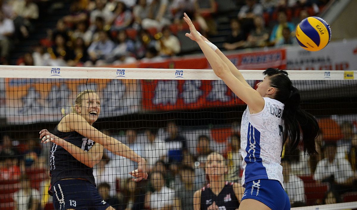 2015年9月4日,日本名古屋,2015女排世界杯第四阶段,美国0-3俄罗斯.