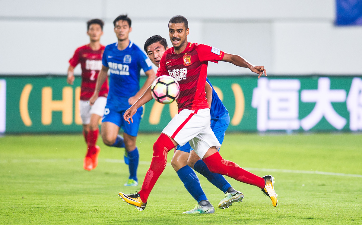 2017足协杯1/4决赛次回合:恒大淘宝7-2富力  阿兰两射一传