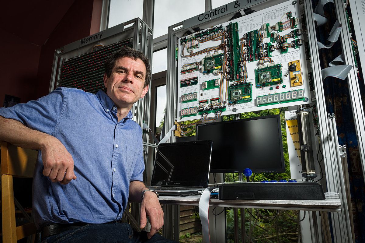 广东河源方言：去学校怎么说？