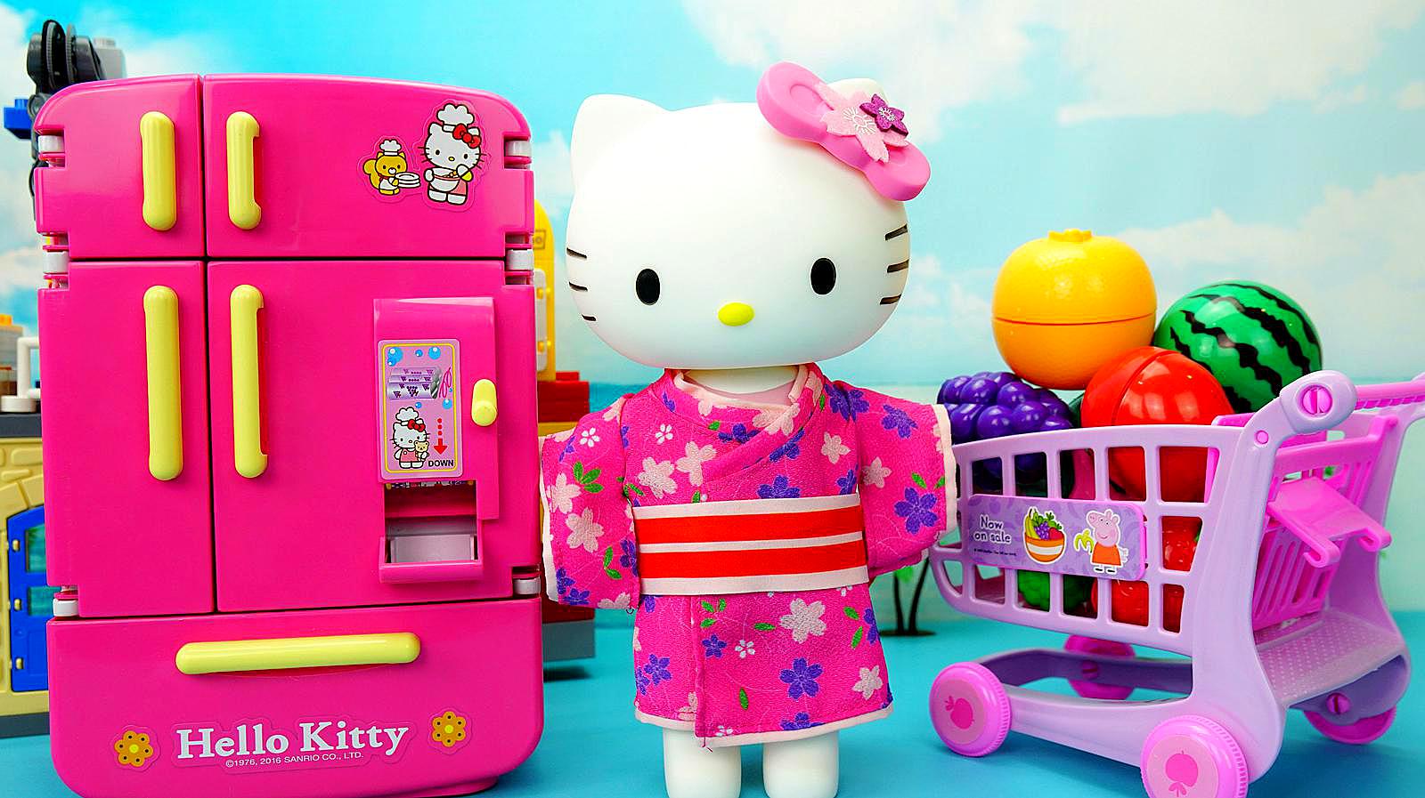 [图]HelloKitty过家家 把食物都分类放进冰箱吧