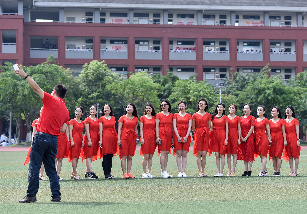 成都女子职高怎么样