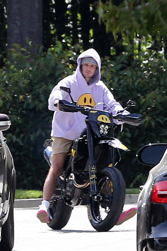 被人说'你真的很机车'？别担心，试试这些回复！