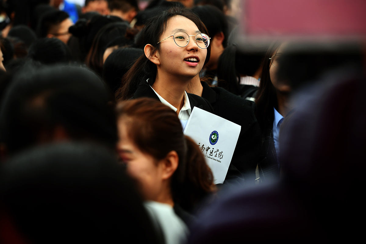 昆明医学院校排名推荐：2022年最值得期待的医学院校