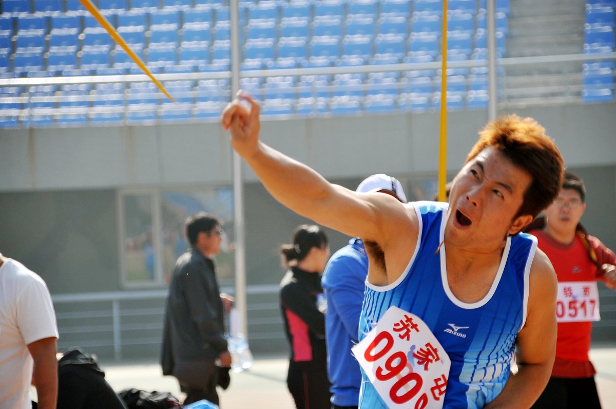 运动会加油稿：致敬拼搏的运动健儿