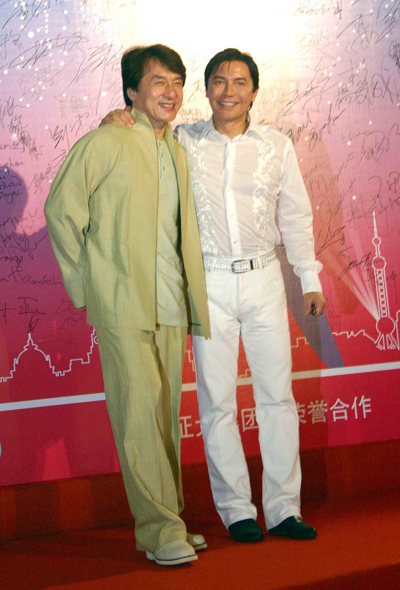 2006年6月17日,第九届上海国际电影节开幕礼,中外明星走红地毯.成龙++