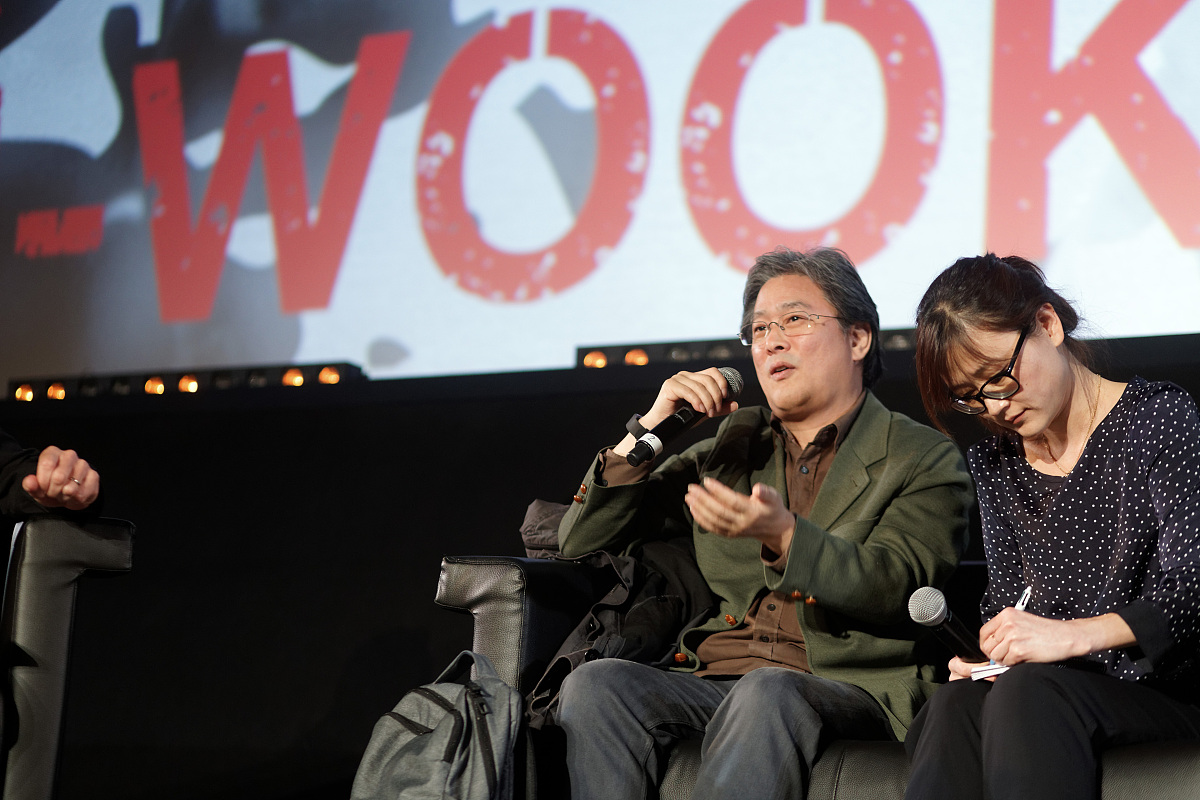 ***_***朴赞郁beaune, france - april 01:  director park chan-wook