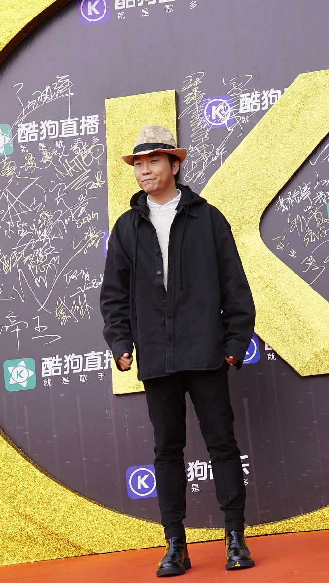 你笑起来真好看 原唱是谁？