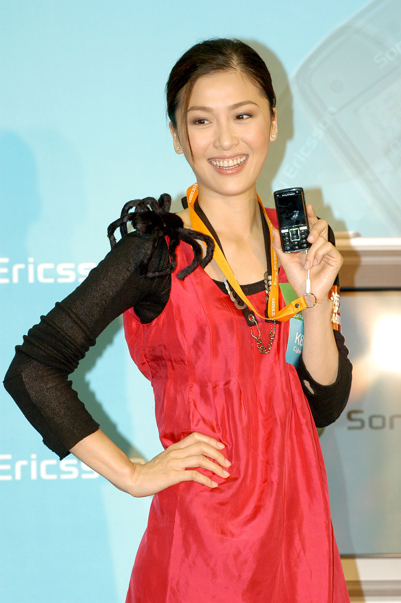 2007年 10月 22日 , 香港 , sonyericsson 新 型号 手机 发布会 举行 