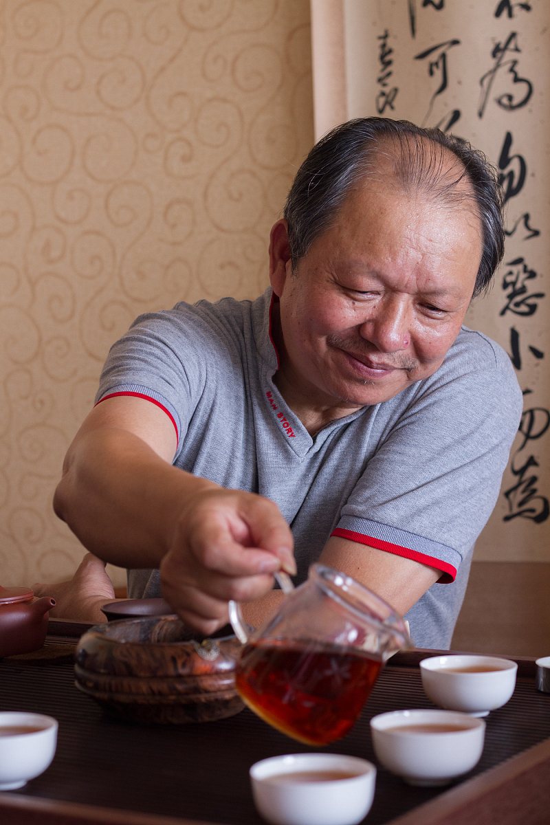 文心一言 - 中国古代文学理论经典著作