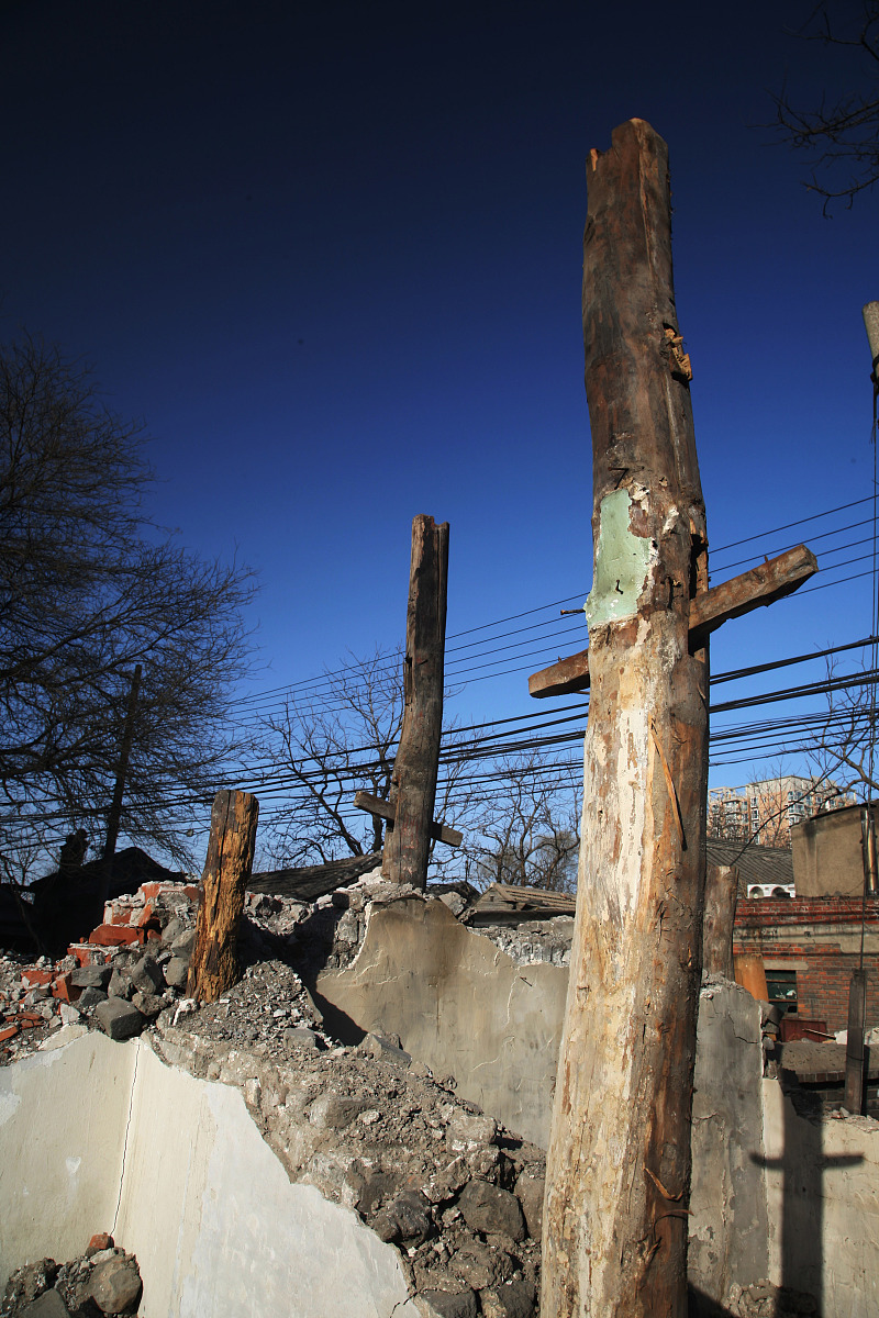 以皮亚杰《发生认识论原理》的读书感悟与自然辩证法之间的联系为题目写一篇2000字的论文