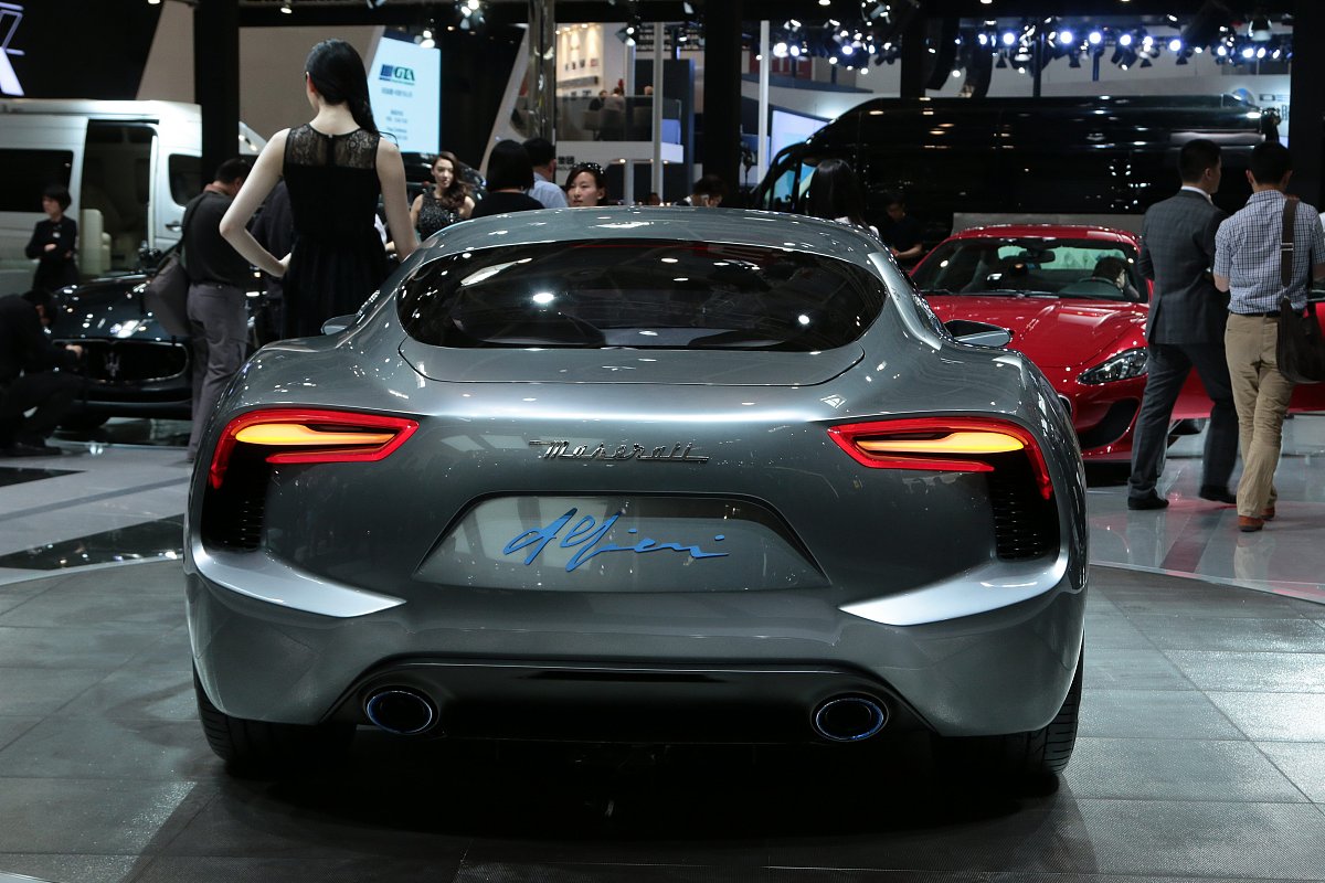 成都禾嘉汽车工程职业技术学校有哪些专业？环境好吗？- SEO优化版