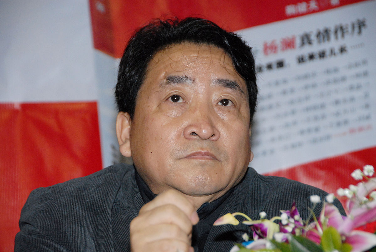 2008年3月11日,北京,近日,德云社众人博客炮轰姜昆.(资料图)+++_+++姜