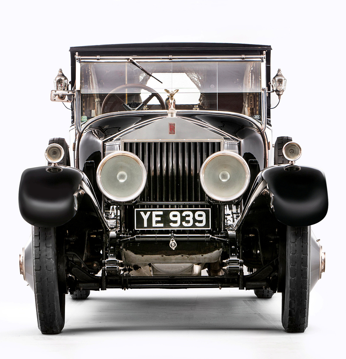 南宁汽车营销专业中专学校推荐：选择标准及培养模式