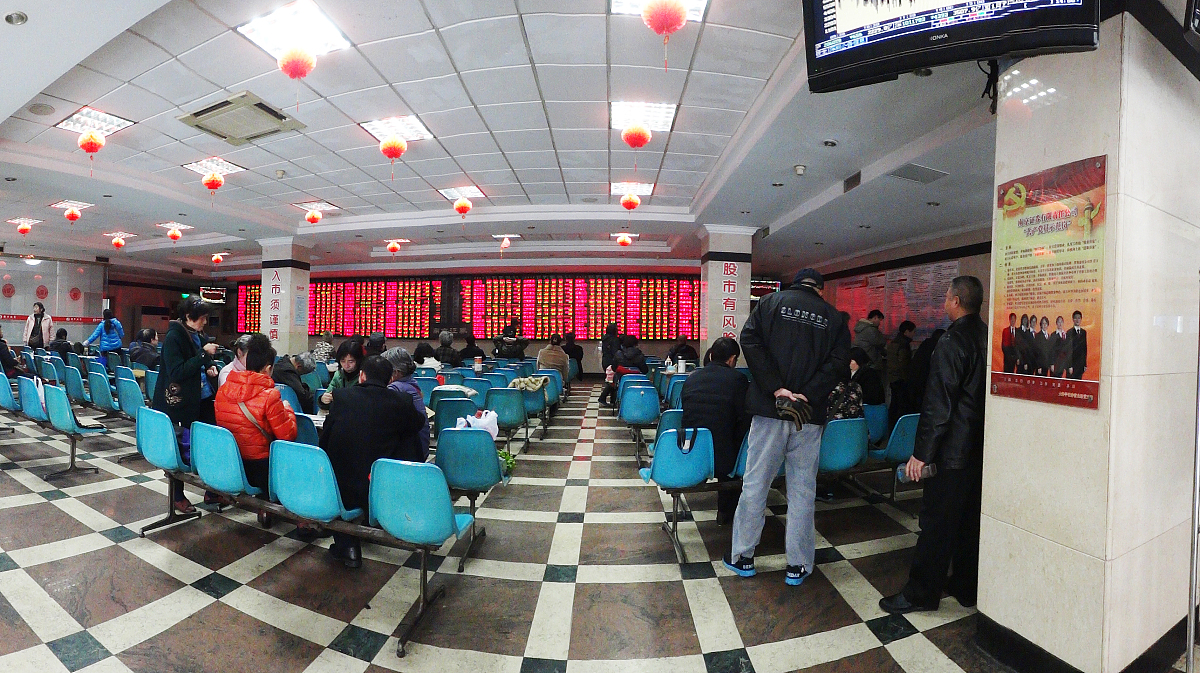 复员军人退休时还要上人才交留市场吗