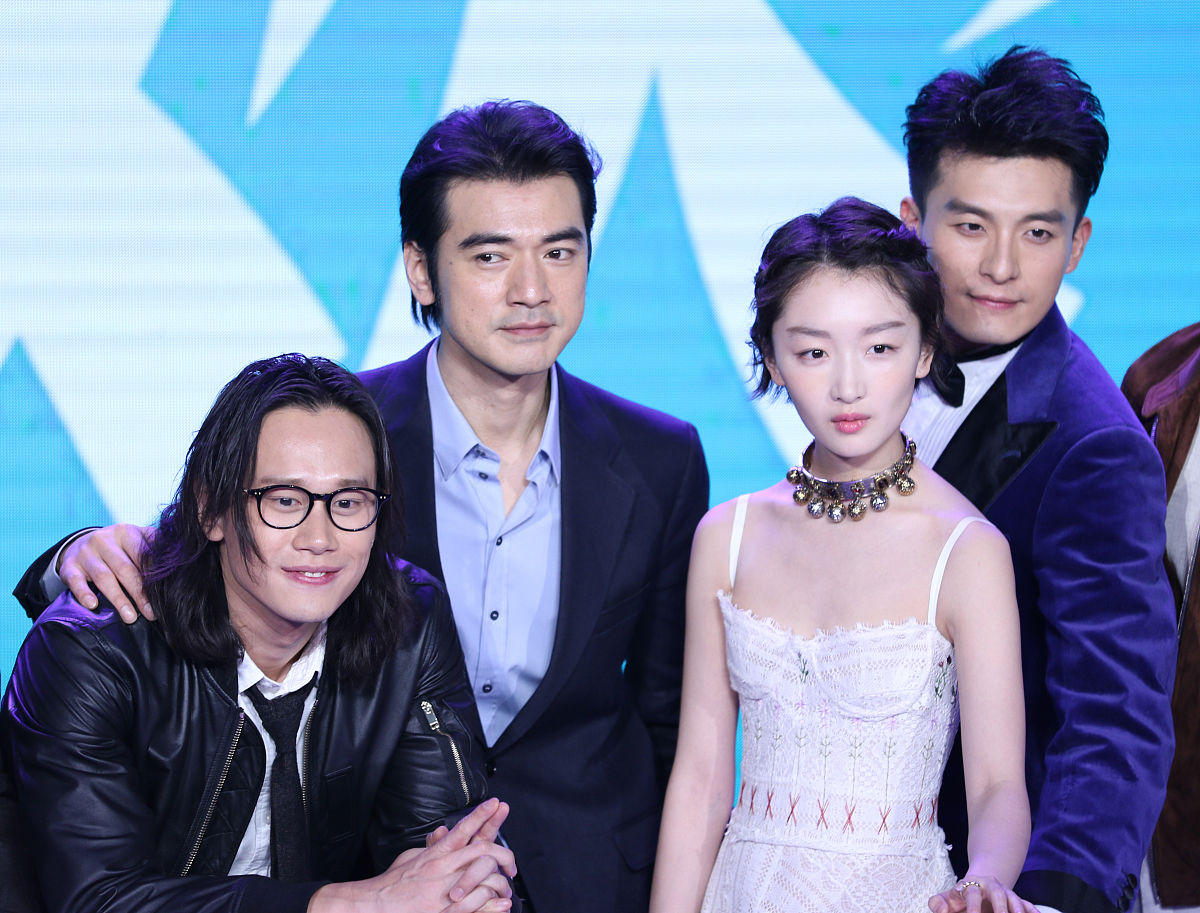 怎么才能确定这个女生是真的喜欢我还是装作喜欢我