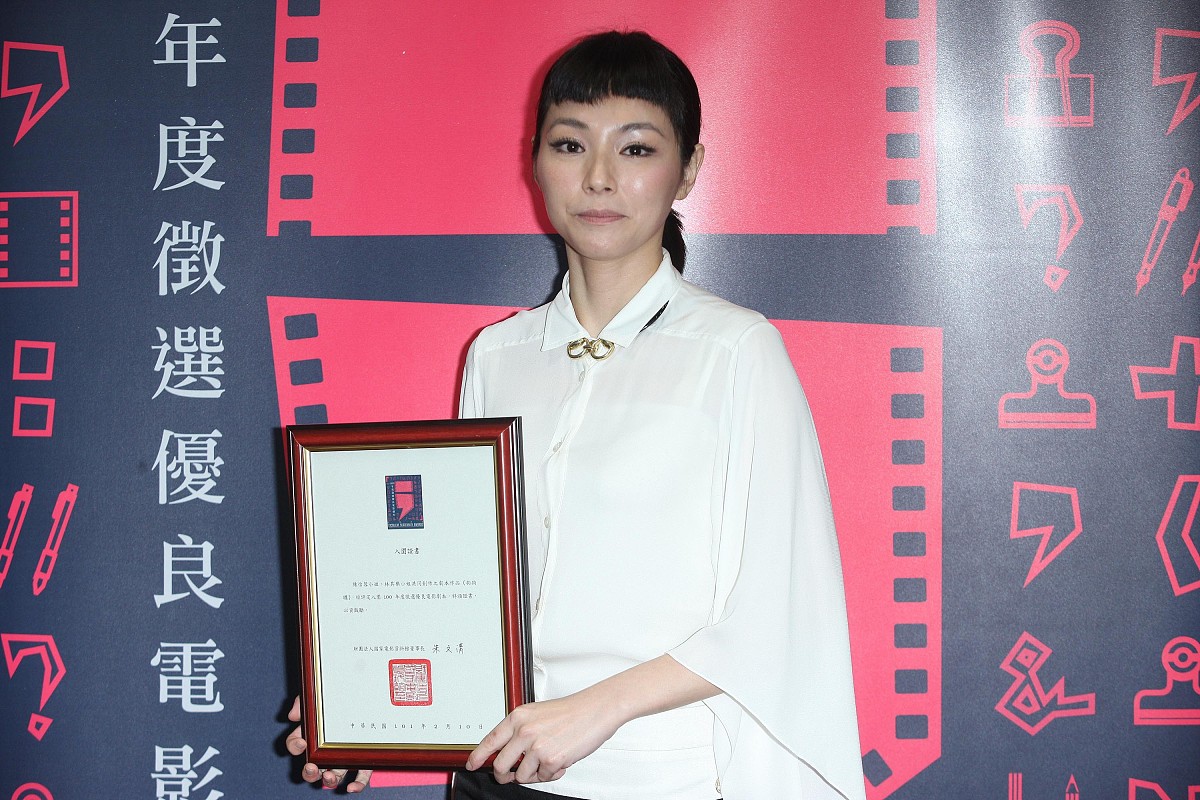 剧本创作练习：医院大厅的偶然相遇，结局出乎意料