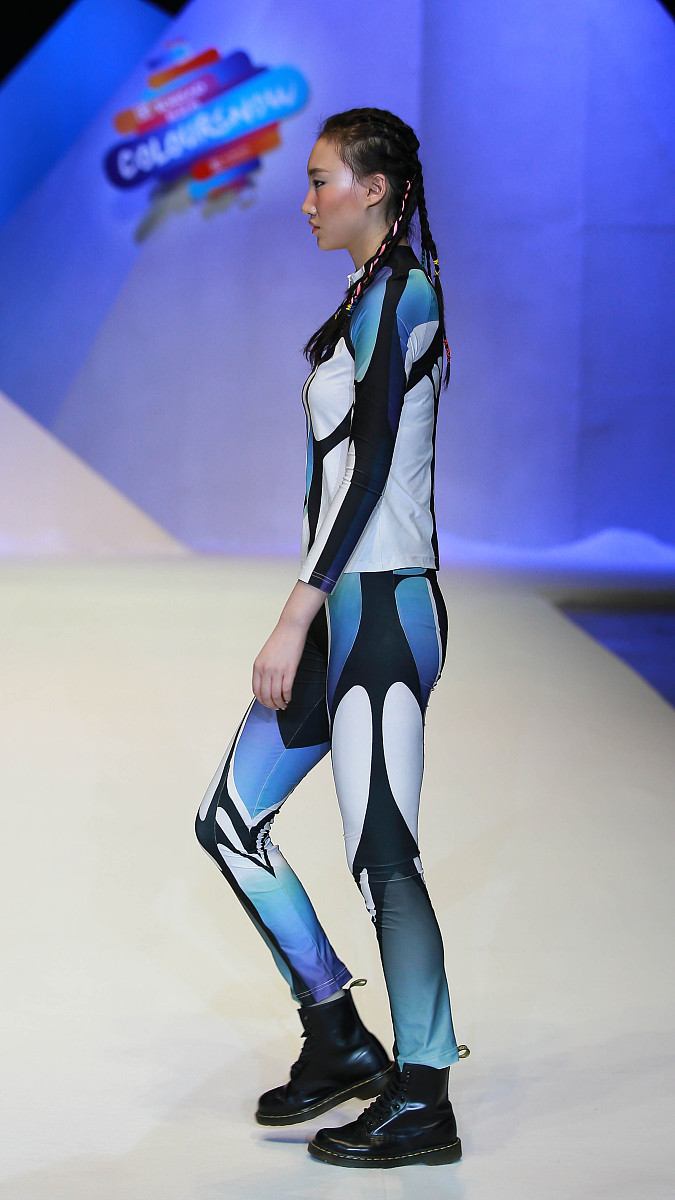 宜宾市工业职业技术学校招生办电话：0831-8865199