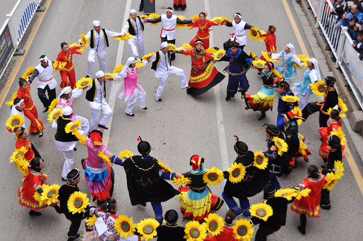 贵州民族大学中专部2023年招生简章-报名指南