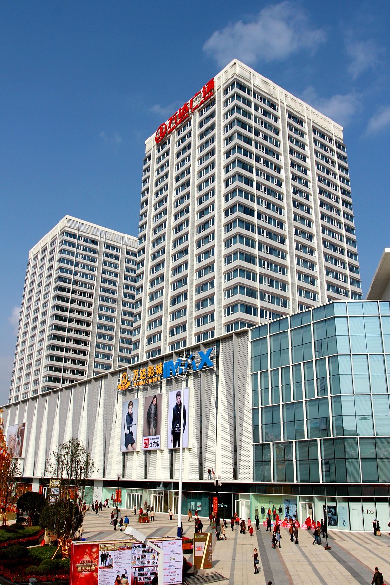 ***_***2012年12月22日,四川绵阳万达广场开业.